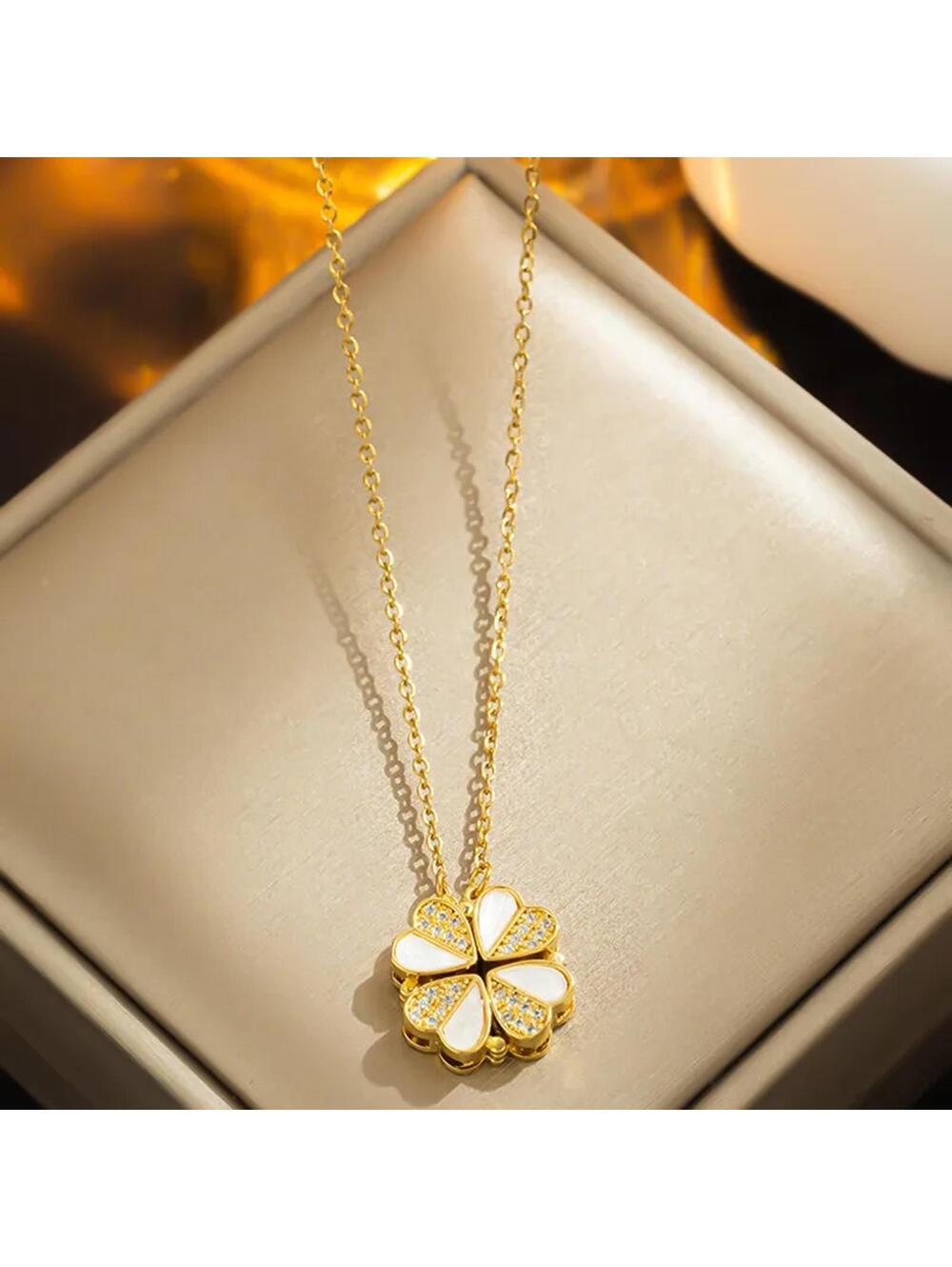 Folding clover - Necklace - Gold - CZs - 18"